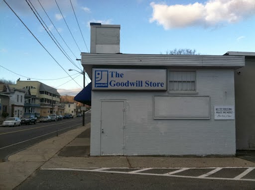 Thrift Store «Goodwill: Retail Store», reviews and photos