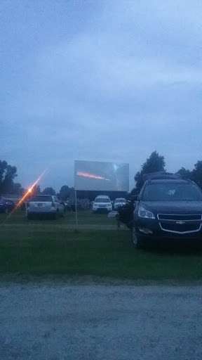 Drive-in Movie Theater «Cinema 67 Drive-in», reviews and photos, 2037 IN-67, Spencer, IN 47460, USA
