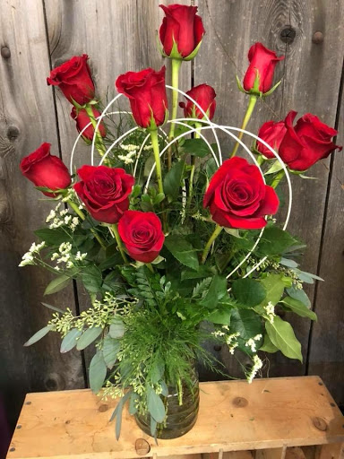 Florist «Kearney Floral Co», reviews and photos, 210 W 21st St, Kearney, NE 68845, USA
