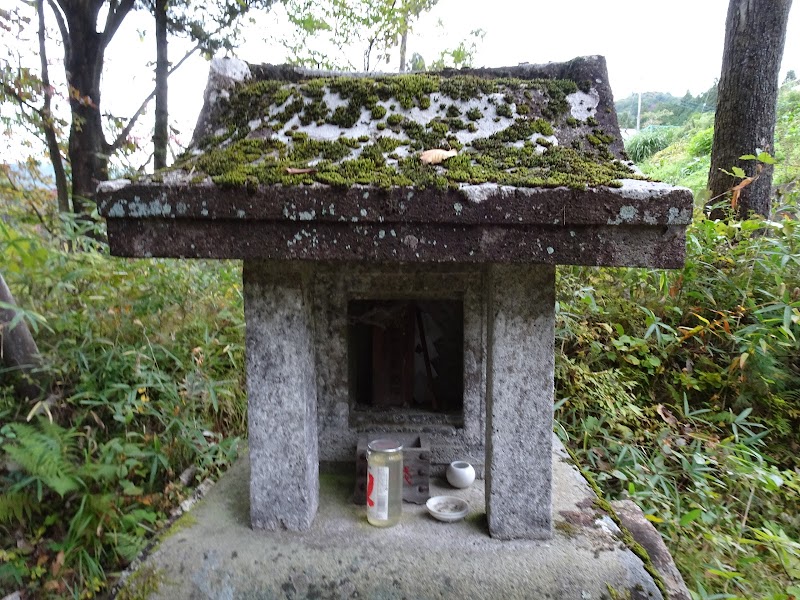 戸田大和神社（高徳藩陣屋跡）