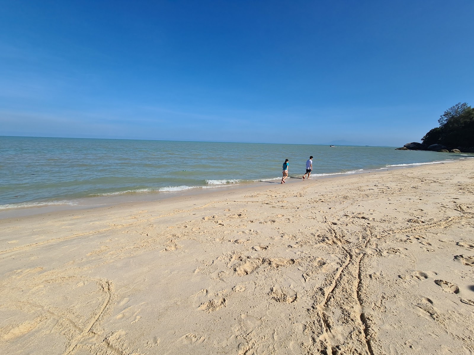 Fotografija Teluk Bahang Beach udobje območja