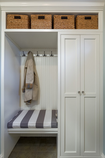 Plumbing Supply Store «Rhode Island Kitchen & Bath», reviews and photos, 139 Jefferson Blvd, Warwick, RI 02888, USA