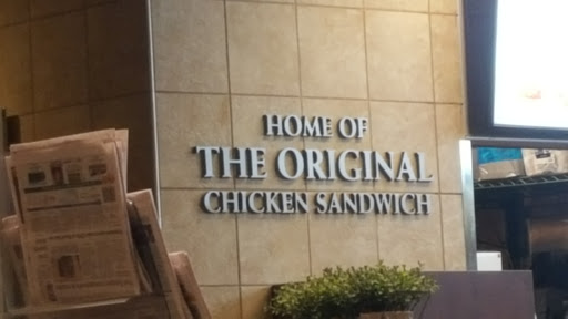 Fast Food Restaurant «Chick-fil-A», reviews and photos, 1706 W Ehringhaus St, Elizabeth City, NC 27909, USA