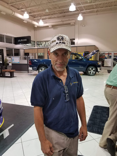 Car Dealer «Coon Rapids Chrysler Dodge Jeep Ram», reviews and photos, 10541 Woodcrest Dr NW, Coon Rapids, MN 55433, USA