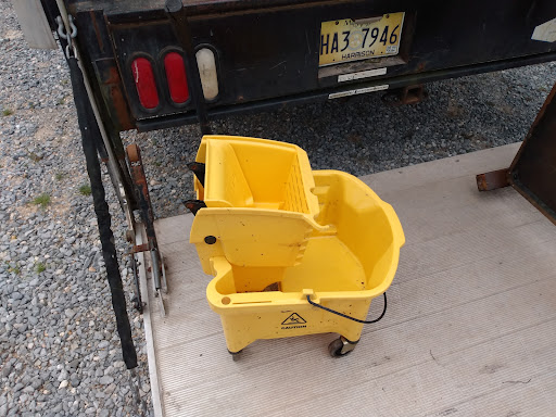 Flea Market «Awesome Deals Flea Market», reviews and photos, 19331 28th St, Long Beach, MS 39560, USA