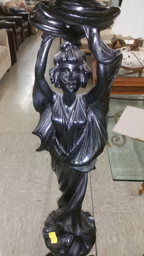 Thrift Store «Thrift Bargain and More», reviews and photos, 1470 N Beale Rd, Marysville, CA 95901, USA