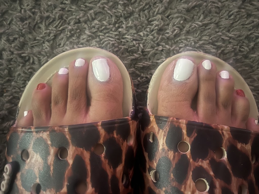 La Nails 77563