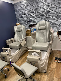 Nail World - Photo 4 - Car repair in Buffalo, NY, Buffalo