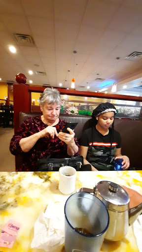 Shopping Mall «Southland Four Seasons Shopping Center», reviews and photos, 600 Clairton Blvd, Pittsburgh, PA 15236, USA