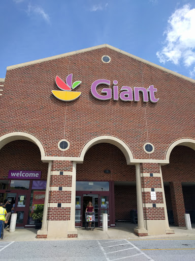 Giant, 4301 Concord Pike, Wilmington, DE 19803, USA, 