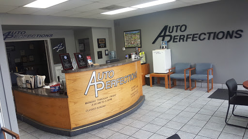 Auto Body Shop «Auto Perfections», reviews and photos, 950 E Whittier Blvd # B, La Habra, CA 90631, USA
