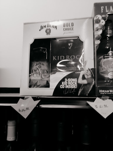 American Restaurant «Cracker Barrel Old Country Store», reviews and photos, 2012 E 59th St, Anderson, IN 46013, USA