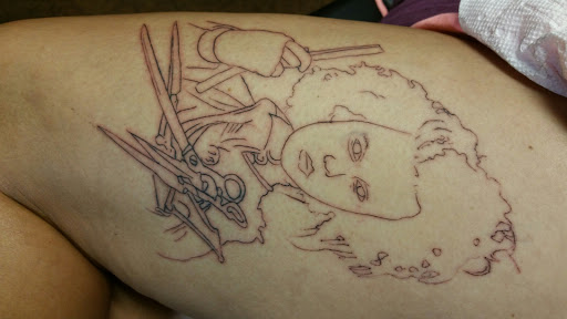 Tattoo Shop «Ageless Art Tattoo & Piercing», reviews and photos, 711 E Lewis and Clark Pkwy, Clarksville, IN 47129, USA