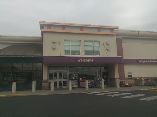 Supermarket «Super Stop & Shop», reviews and photos, 1831 Main St, Peekskill, NY 10566, USA