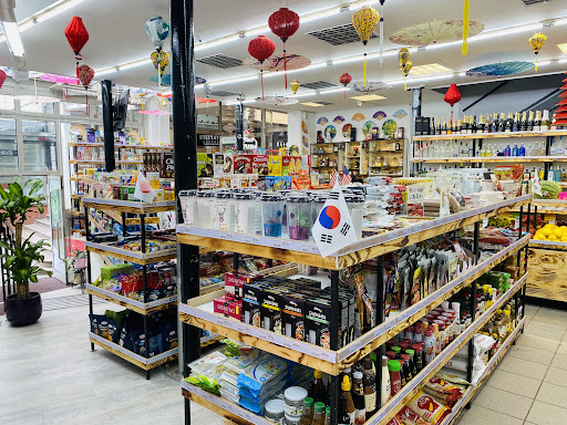 SuSu Asian Shop