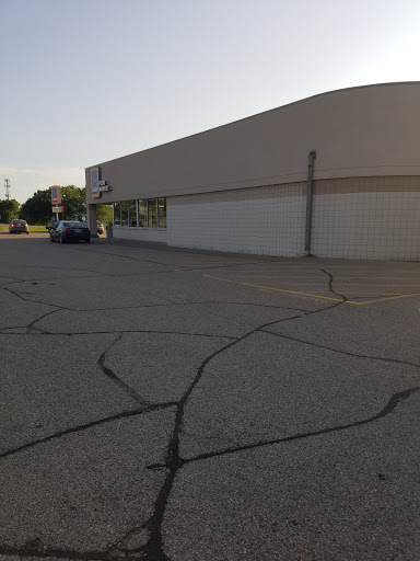 Supermarket «ALDI», reviews and photos, 11100 Cedar Lake Rd, Minnetonka, MN 55305, USA