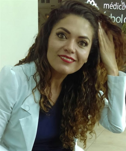 Dra. Gloria Selene López Arce, Angiólogo