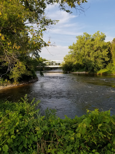 Canoe & Kayak Store «Cannon Falls Canoe and Bike Rental», reviews and photos, 615 N 5th St, Cannon Falls, MN 55009, USA