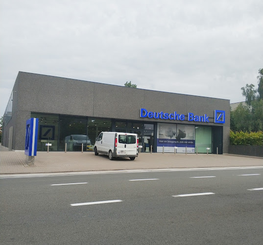 Deutsche Bank Roeselare - Moeskroen