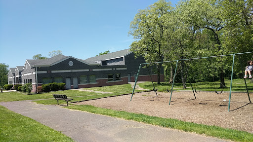 Recreation Center «Minnie B Veal Recreation Center», reviews and photos, 1070 Grove Ave, Edison, NJ 08820, USA