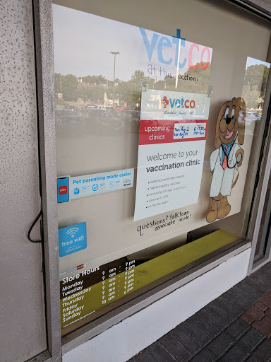 Pet Supply Store «Petco Animal Supplies», reviews and photos, 85 Godwin Ave #23, Midland Park, NJ 07432, USA