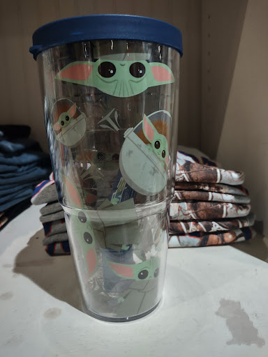 American Restaurant «Cracker Barrel Old Country Store», reviews and photos, 200 Bypass Rd, Williamsburg, VA 23185, USA