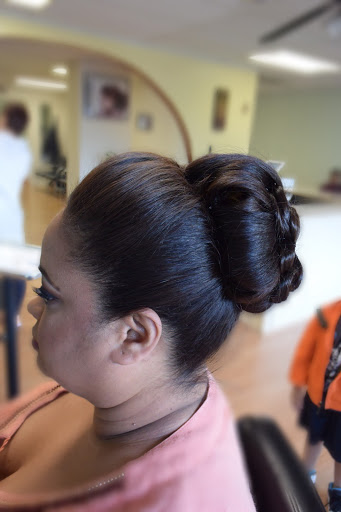Beauty Salon «Dominican Hair Design LLC», reviews and photos, 2256 Northlake Pkwy #100, Tucker, GA 30084, USA