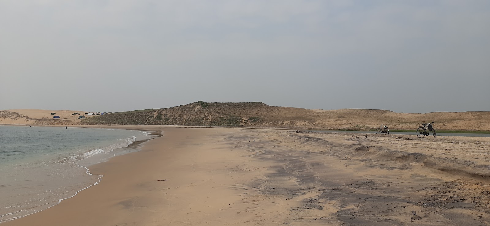 Photo de Mahala Sea Beach - endroit populaire parmi les connaisseurs de la détente