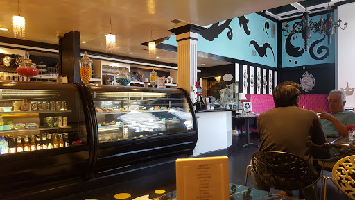 The Royal Tea and Treatery, 2950 Grace Ln, Costa Mesa, CA 92626, USA, 