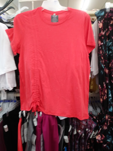 Shoe Store «Famous Footwear», reviews and photos, 4224 Kent Rd, Stow, OH 44224, USA