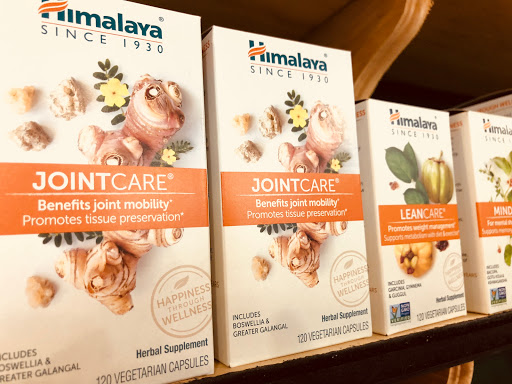 Vitamin & Supplements Store «Pure Life Health Food & Vitamins», reviews and photos, 317 N Front St, Wilmington, NC 28401, USA