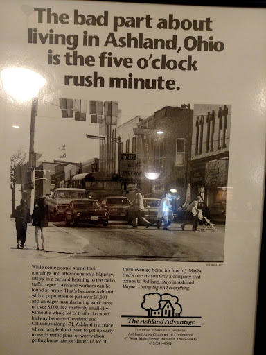 Dessert Shop «Downtown Perk & Desserts Oasis», reviews and photos, 145 W Main St, Ashland, OH 44805, USA