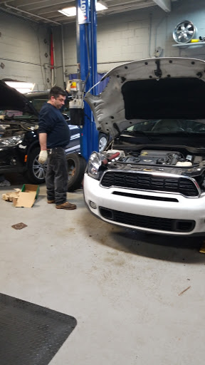 Used Car Dealer «Newark Auto Sports», reviews and photos, 790 Raymond Blvd, Newark, NJ 07105, USA