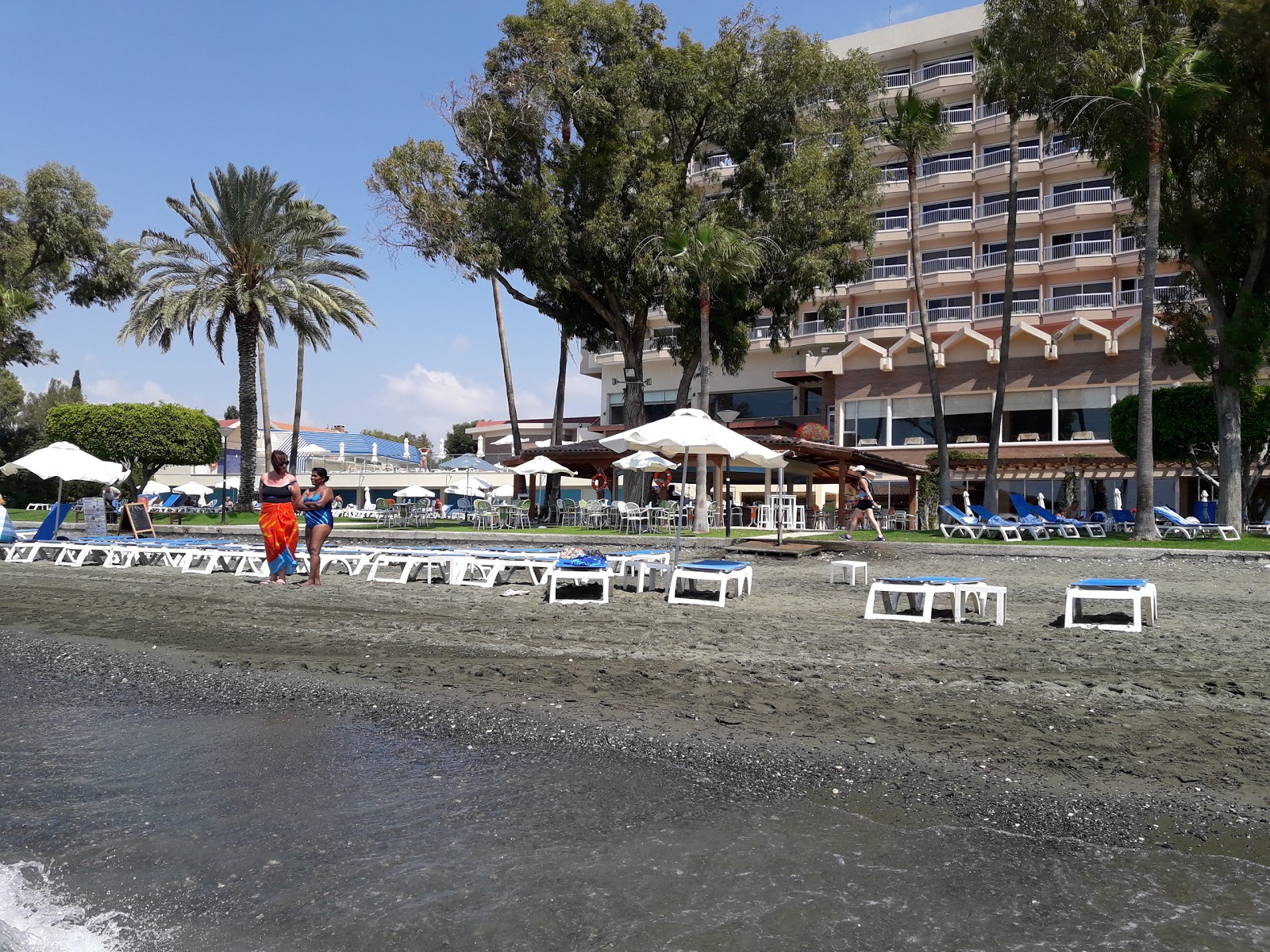 Onisilos Beach'in fotoğrafı imkanlar alanı