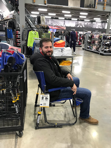 Shopping Mall «Legacy Village», reviews and photos, 25001 Cedar Rd, Lyndhurst, OH 44124, USA