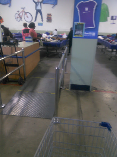 Thrift Store «Goodwill Outlet», reviews and photos, 400 Centerpoint Blvd, New Castle, DE 19720, USA