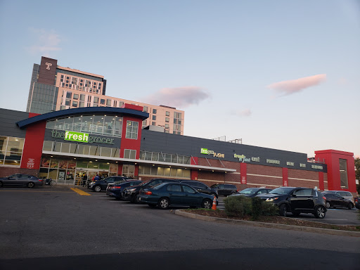 Grocery Store «The Fresh Grocer of Progress Plaza», reviews and photos, 1501 N Broad St, Philadelphia, PA 19122, USA