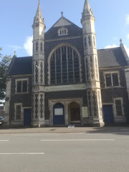Cardiff Seventh-Day Adventist Church Eglwys Adfentaidd Y Seithfed-Dydd Caerdydd
