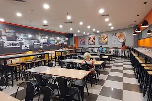 A&W image