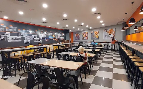 A&W image