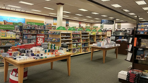 Book Store «Barnes & Noble», reviews and photos, 960 S Colorado Blvd, Glendale, CO 80246, USA