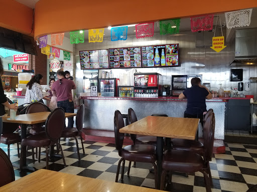 Shopping Mall «Vintage Faire Mall», reviews and photos, 3401 Dale Rd #483, Modesto, CA 95356, USA