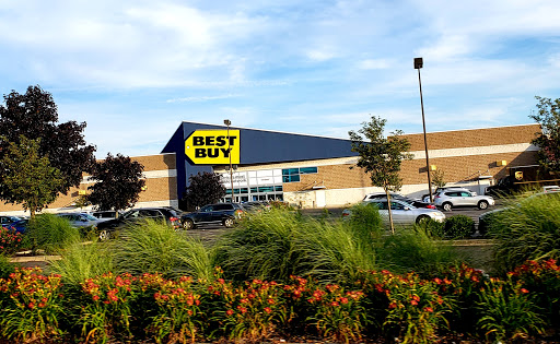 Electronics Store «Best Buy», reviews and photos, 1100 Old Country Rd, Westbury, NY 11590, USA