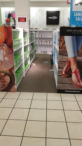 Department Store «JCPenney», reviews and photos, 2940 Commerce Dr, Johnsburg, IL 60051, USA