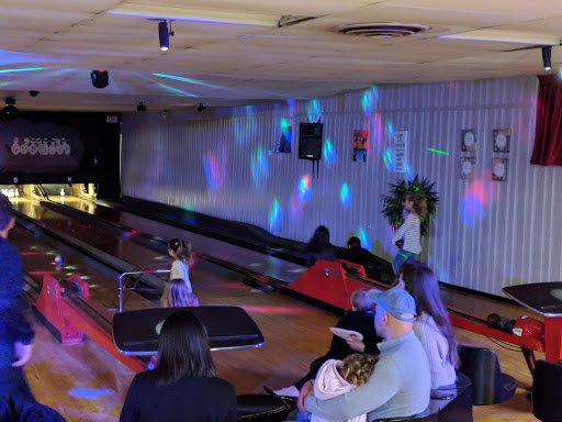 Bowling Alley «Devon Duckpin Lanes», reviews and photos, 551 Naugatuck Ave, Milford, CT 06460, USA