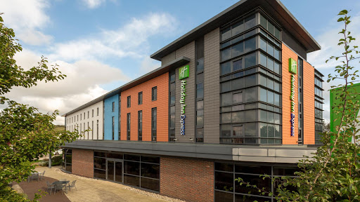 Holiday Inn Express Dunstable, an IHG Hotel