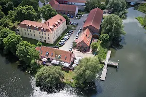 GastHof Milow - Restaurant & Pension im schönen Havelland image