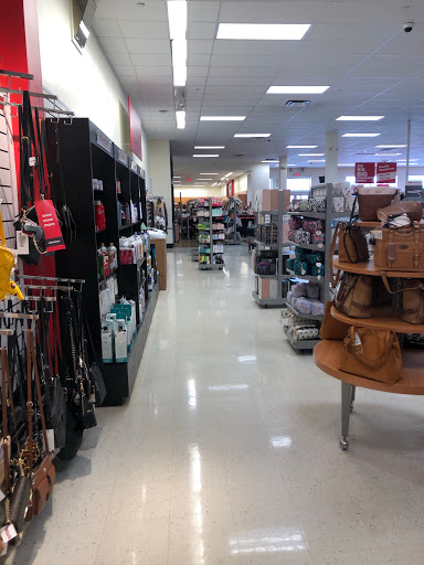 Department Store «T.J. Maxx», reviews and photos, 105 E Street Rd, Feasterville-Trevose, PA 19053, USA