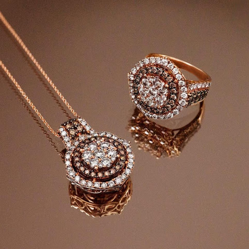 Jeweler «Benchmark Jewelers - The Parks at Arlington», reviews and photos, 3811 S Cooper St #1112, Arlington, TX 76015, USA