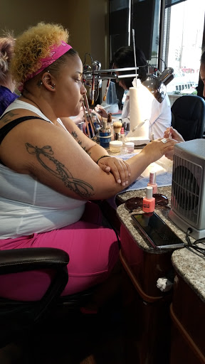 Beauty Salon «Infinity Nails Spa & Salon», reviews and photos, 109 E Cherry St, Mankato, MN 56001, USA